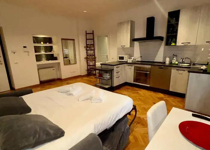 Residenza Margana - Piazza Venezia Rom